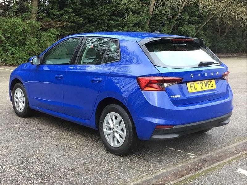 Usado Skoda Fabia Comfort 2022 Azul Citadino