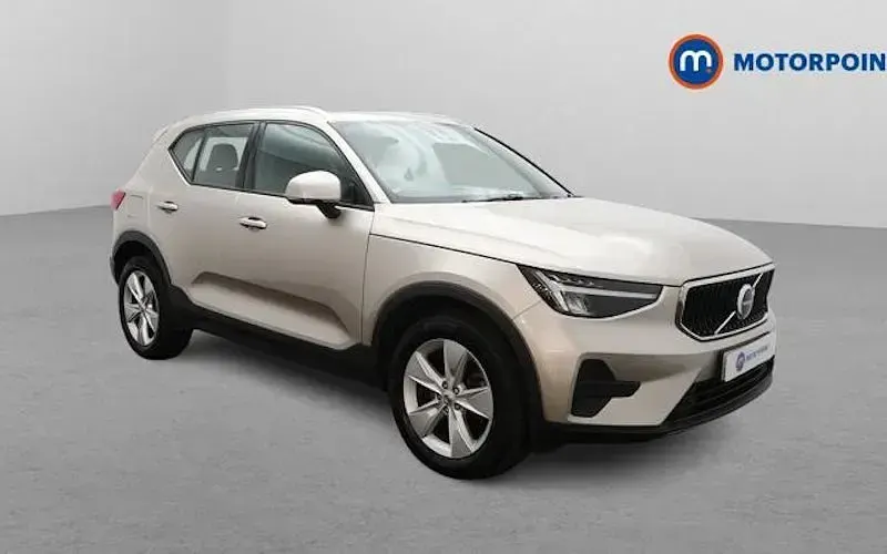 Usado Volvo XC40 Core 163 HP (119 kW) 2026 SUV