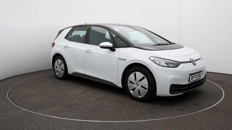 Used 2020 VW ID.3 Pro Performance Hatchback | £12,000 (Good price) - Image 1/4
