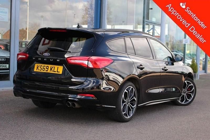 Used Ford Focus ST-Line X 125 HP (91 kW) 2019 Black Estate