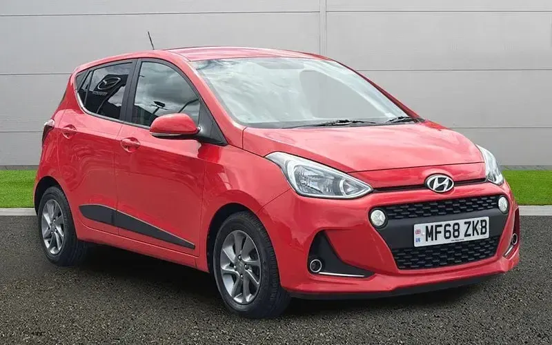 Used Hyundai i10 Premium 88 HP (64 kW) 2020 Hatchback