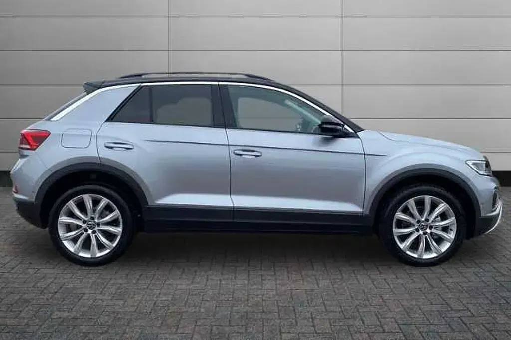 Ny VW T-Roc 150 HK (110 kW) 2026 SUV