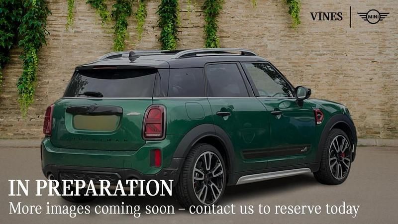 Used Mini John Cooper Works Countryman 302 HP (222 kW) 2021 Green SUV