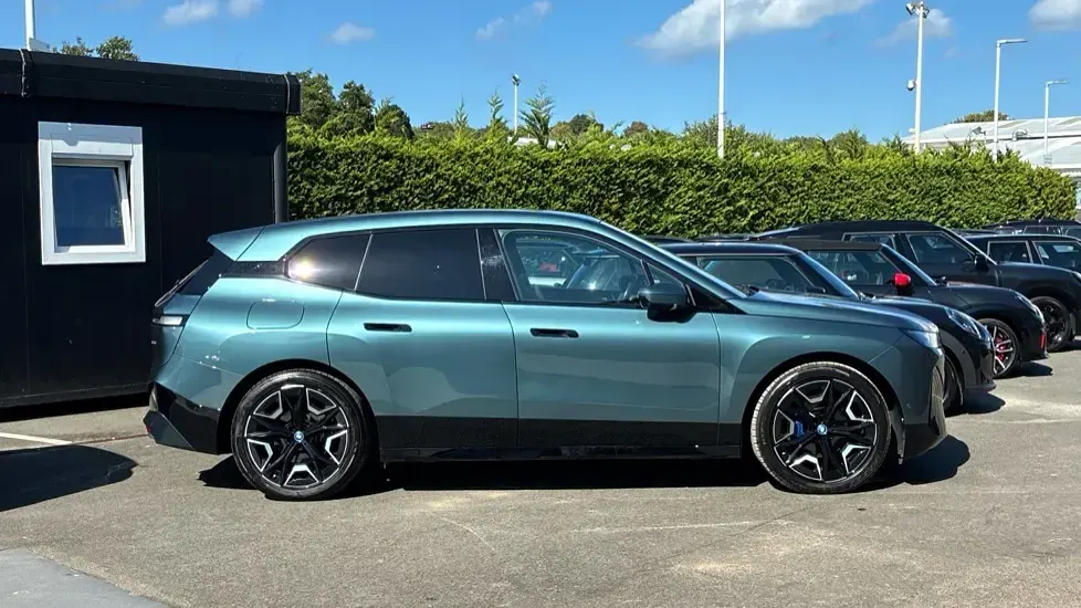 Used BMW iX M Sport 236 kW (322 HP) 2022 Blue SUV