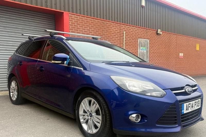 Used Ford Focus Titanium 115 HP (84 kW) 2014 Blue Estate