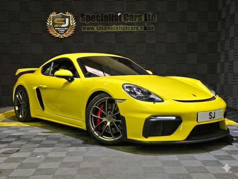 Usado Porsche 718 Cayman 420 HP (308 kW) 2020 Amarelo Coupé