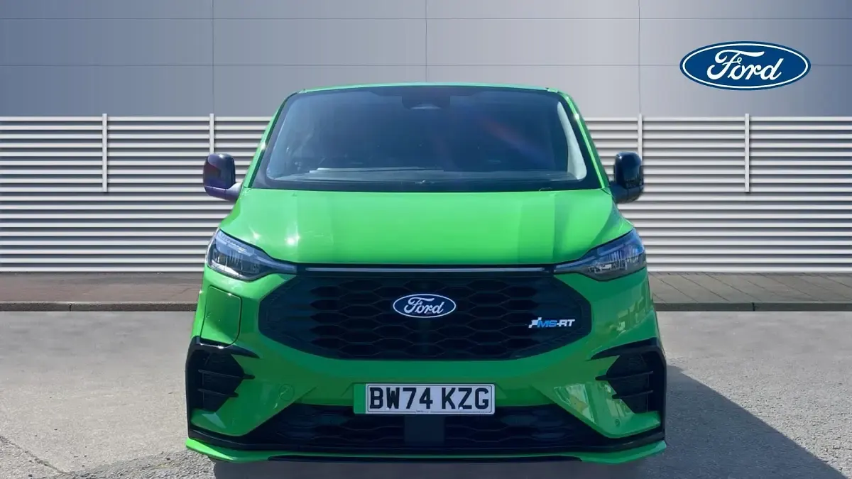 Usado Ford Transit 209 kW (285 HP) 2025 Van