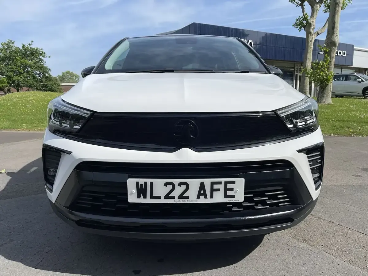 Used Vauxhall Crossland GS Line 2022 White SUV
