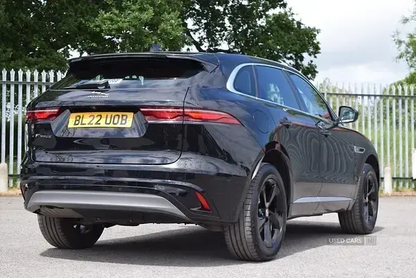 Used Jaguar F-Pace R-Dynamic 204 HP (150 kW) 2022 Black SUV