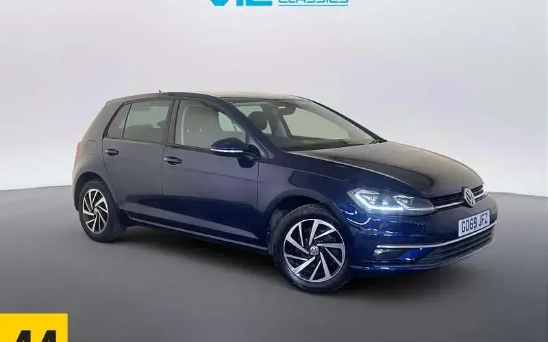 Used VW Golf VII Edition 116 HP (85 kW) 2019 Hatchback