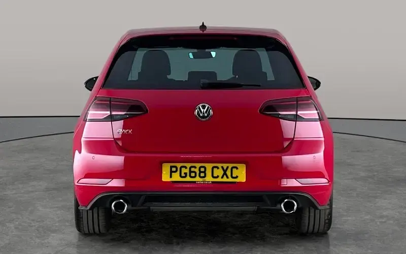 Used VW Golf VII GTI 245 HP (180 kW) 2019 Red Hatchback