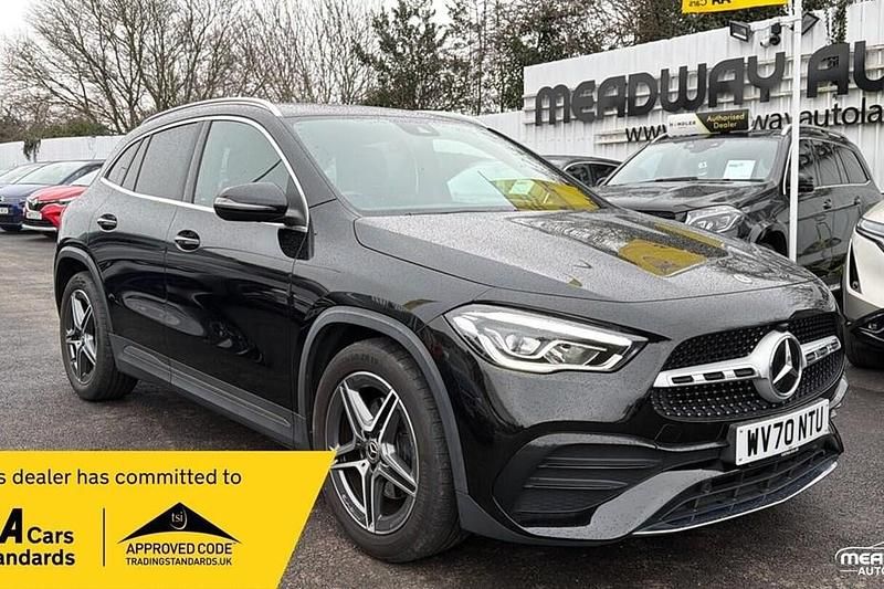 Used Mercedes GLA200 AMG line 163 HP (119 kW) 2020 Black SUV
