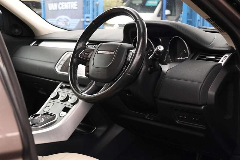 Used Land Rover Range Rover evoque HSE Dynamic 2016 Brown SUV