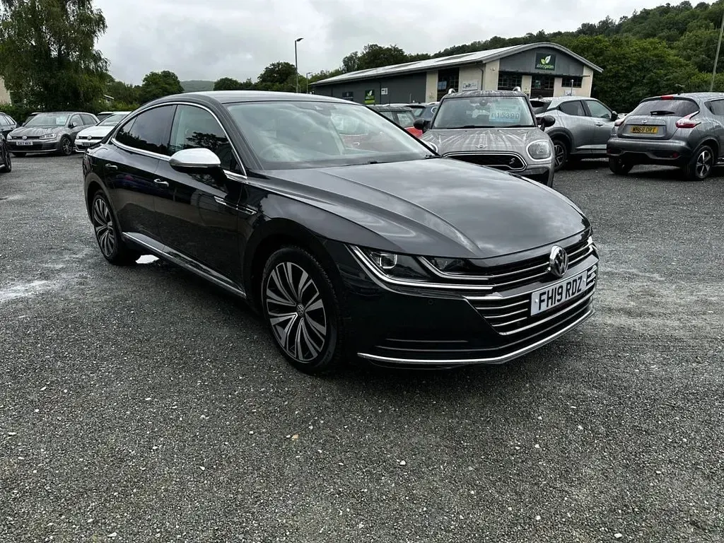 Used VW Arteon Elegance 190 HP (139 kW) 2019 Grey Hatchback