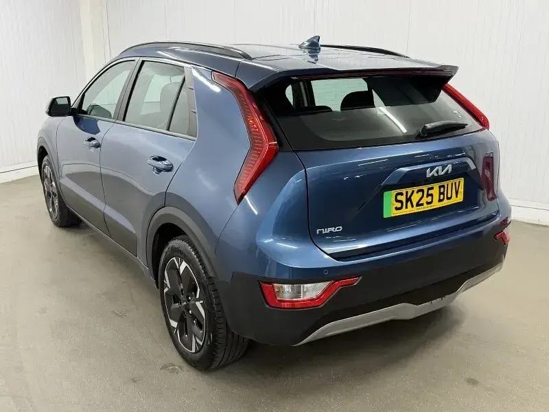 Used Kia e-Niro 150 kW (204 HP) 2025 Blue SUV