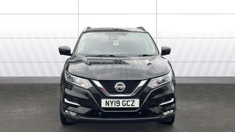 Used Nissan Qashqai N-Connecta 116 HP (85 kW) 2019 Black SUV