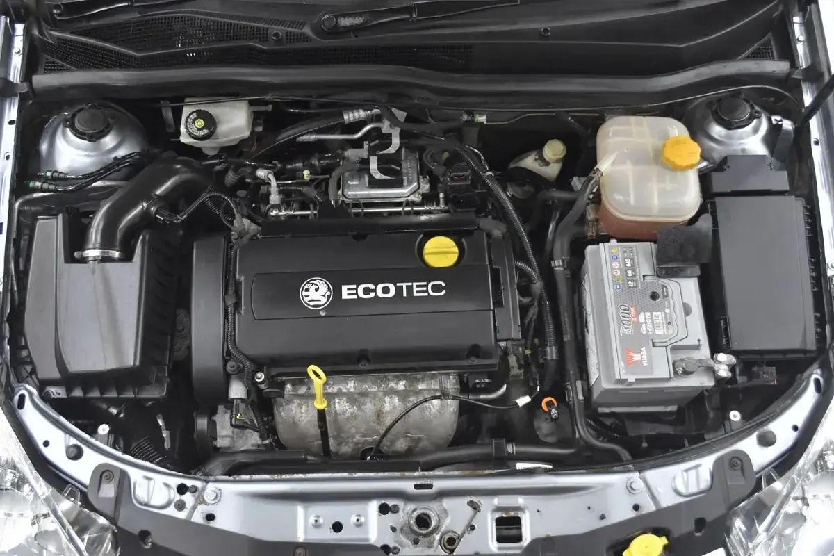 Used Vauxhall Astra Elite 138 HP (101 kW) 2008 Silver Hatchback