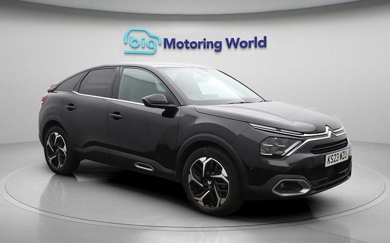 Used Citroën C4 Shine 131 HP (96 kW) 2023 Black SUV