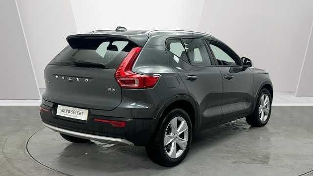 Used Volvo XC40 Core 161 HP (118 kW) 2026 SUV