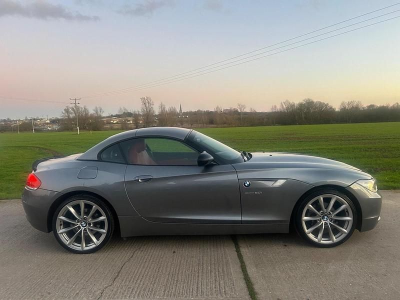 Grey Used 2011 BMW Z4 Comfort Edition Cabriolet | £4,490 - Image 1/4