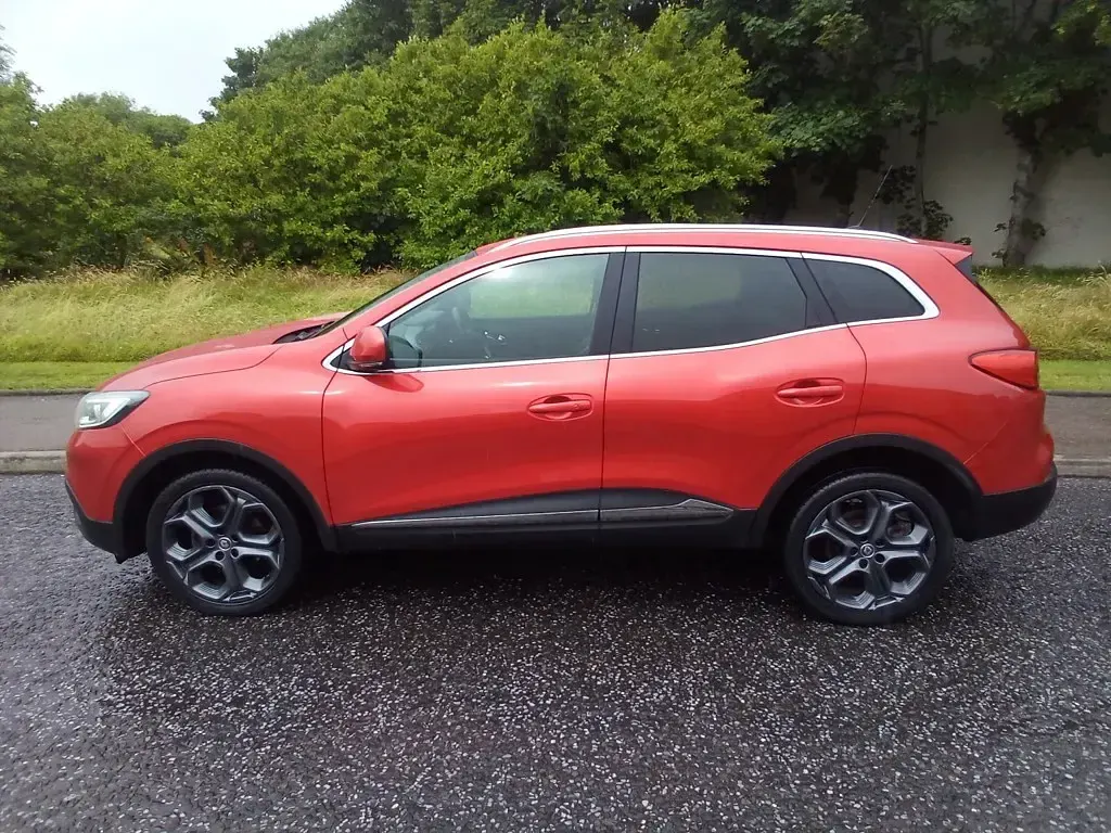 Used Renault Kadjar Dynamique 130 HP (95 kW) 2018 Red SUV