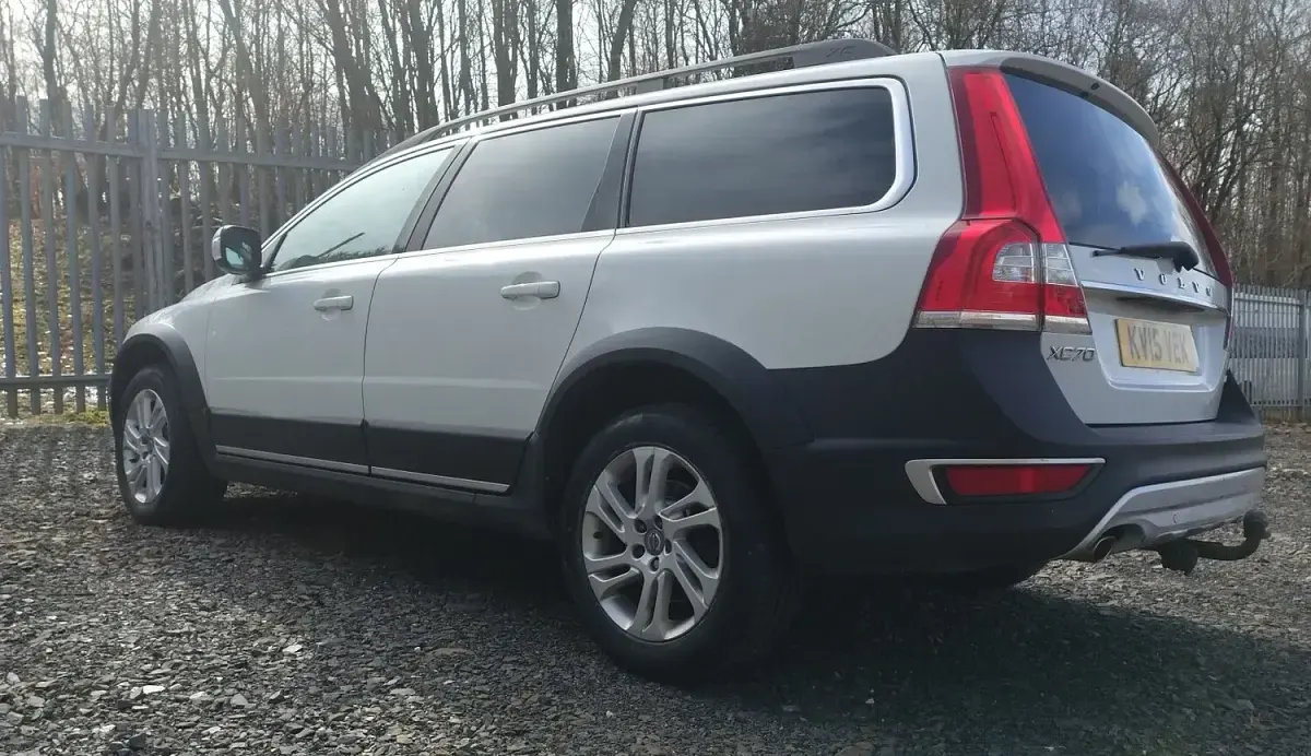 Used Volvo XC70 2015 White Estate