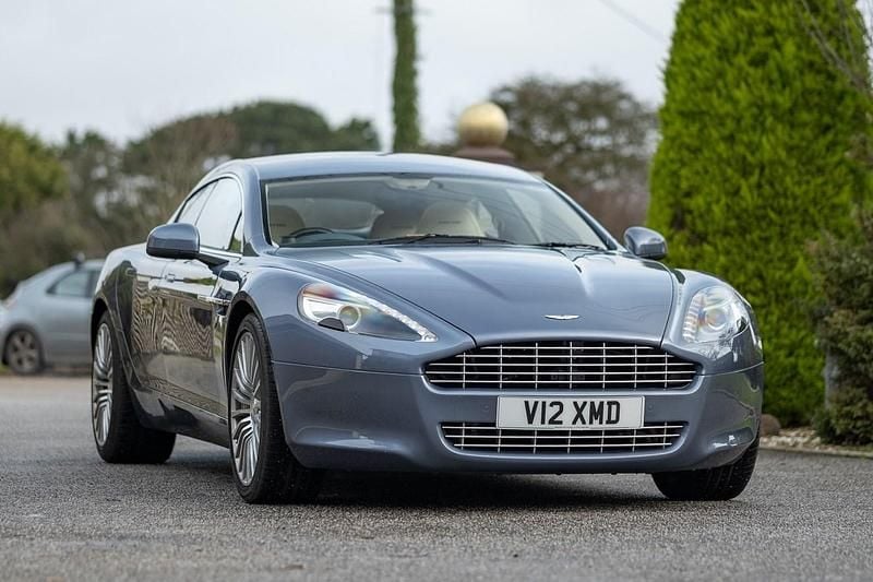 Used Aston Martin Rapide 470 HP (345 kW) 2011 Blue Hatchback