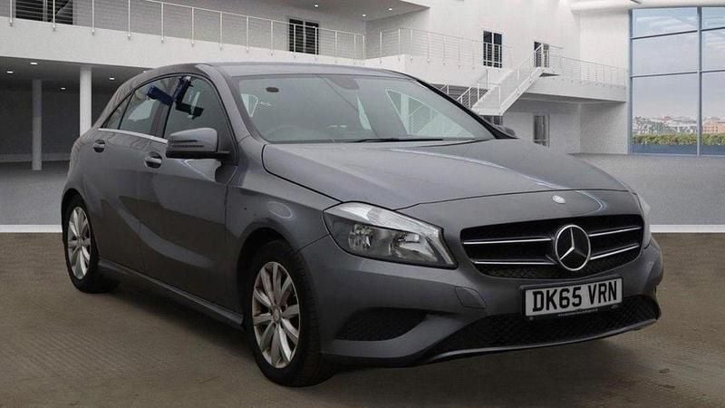 Grey Used 2015 Mercedes A180 SE Hatchback | £6,995 (Good price) - Image 1/2