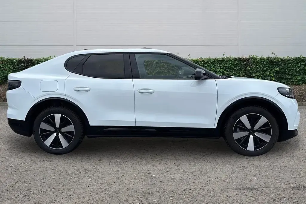 Used Ford Capri Select 210 kW (286 HP) 2025 SUV