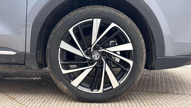 Used MG ZS Trophy 2025 Grey SUV