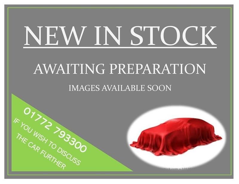 Silver Used 2016 BMW 320 Sedan | £13,490 (Super price) - Image 1/4