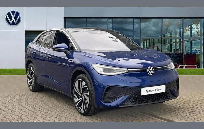 Blue dusk metallic black Used 2023 VW ID.5 Pro Performance SUV | £24,367 (Fair price) - Image 1/4