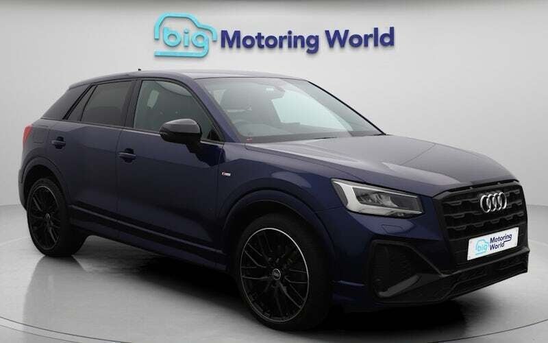 Used 2025 Audi Q2 Black Edition SUV | £21,300 (Super price) - Image 1/4