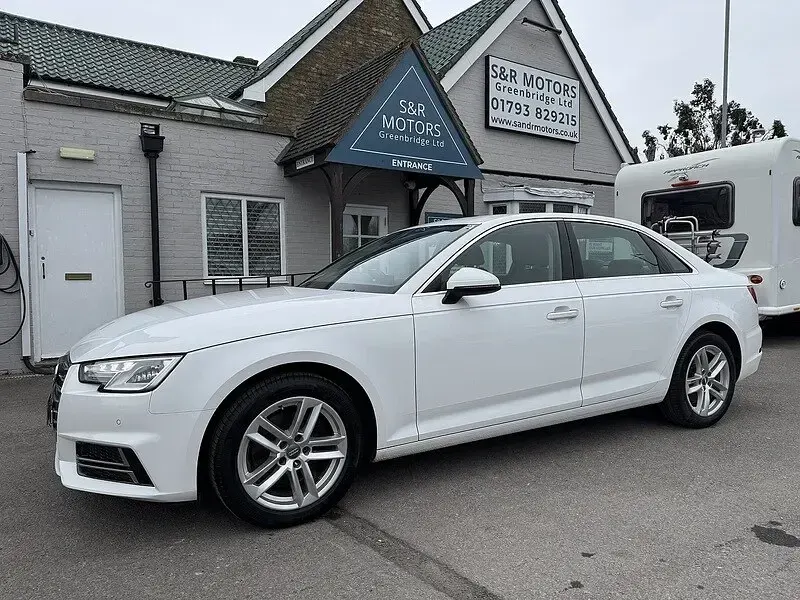 Used Audi A4 Business 2019 White Sedan
