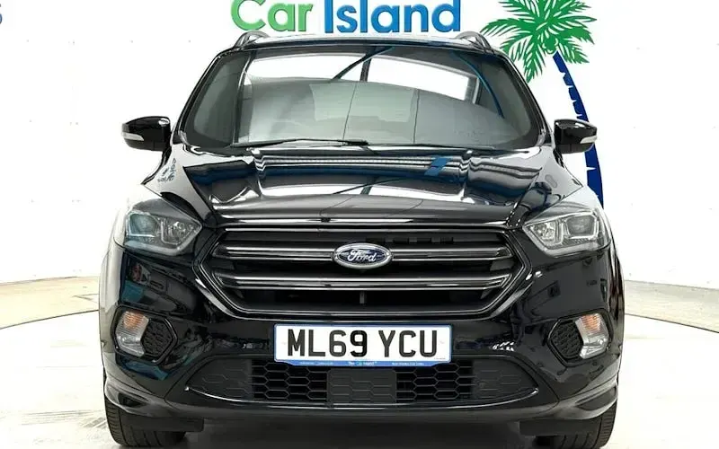 Używany Ford Kuga ST-Line 120 KM (88 kW) 2019 Czarny SUV