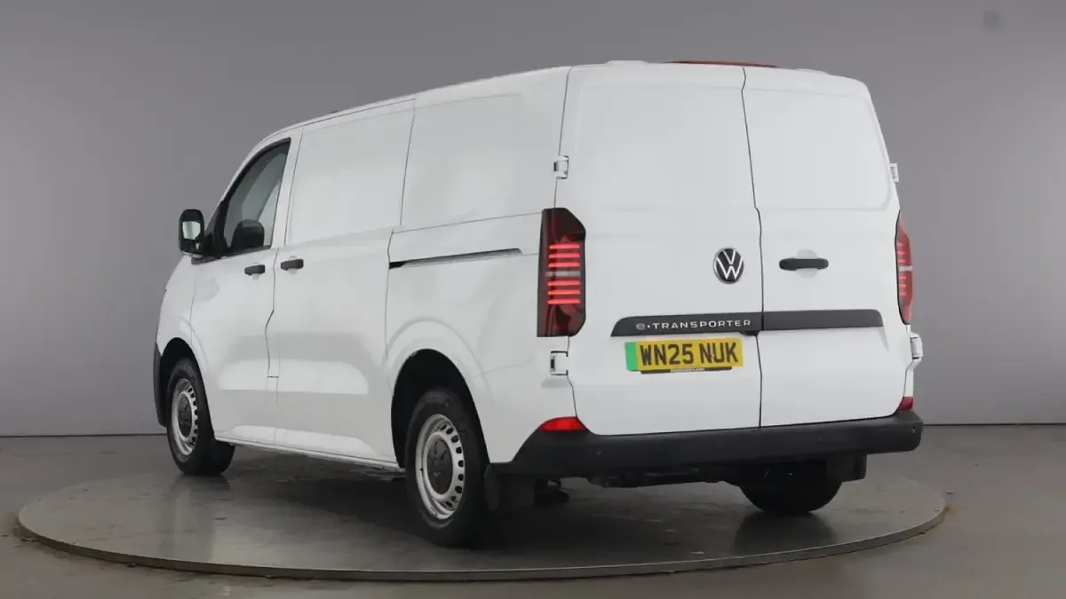 Novo VW Transporter 64 kW (88 HP) 2025 Branco Van