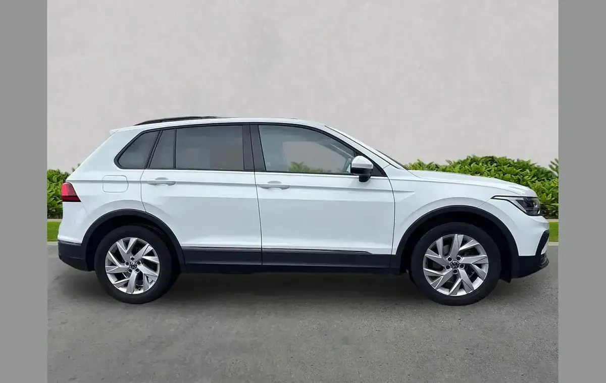 Used VW Tiguan S 150 HP (110 kW) 2022 White SUV