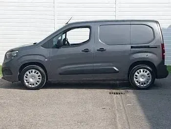 Used Vauxhall Combo Sportive 100 HP (73 kW) 2020 Grey MPV
