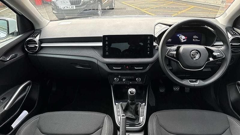 White Used 2024 Skoda Fabia SE L Hatchback | £15,506 (Fair price) - Image 1/4