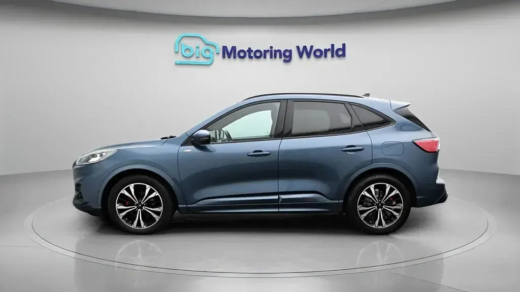 Used Ford Kuga ST-Line X 190 HP (139 kW) 2022 Blue SUV
