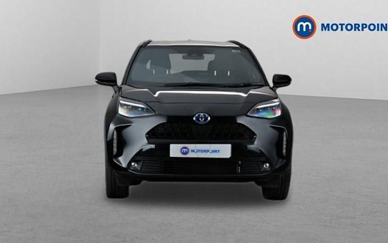 Used Toyota Yaris Hybrid Design 116 HP (85 kW) 2026 Estate