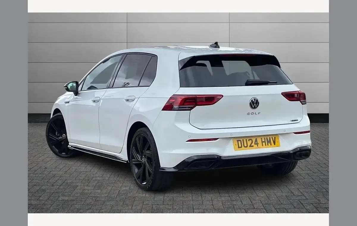 Used VW Golf VIII Black Edition 190 HP (139 kW) 2024 White Hatchback