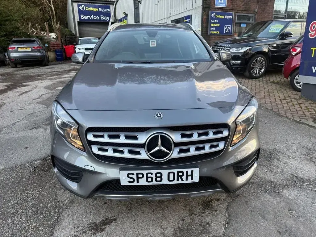 Used Mercedes GLA200 AMG line 156 HP (114 kW) 2018 Grey SUV