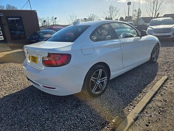 Used BMW 218 Sport Line 2016 White Coupe