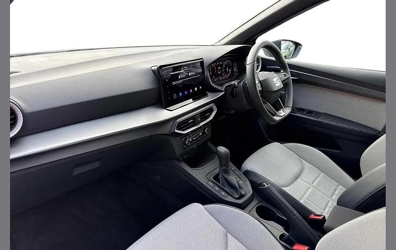 New Seat Arona FR Sport 113 HP (83 kW) 2025 Grey SUV