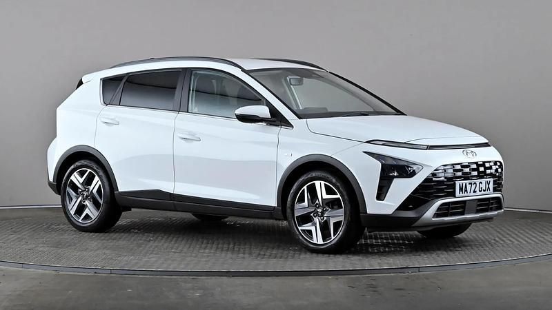 White Used 2022 Hyundai Bayon Premium SUV | £18,198 - Image 1/4