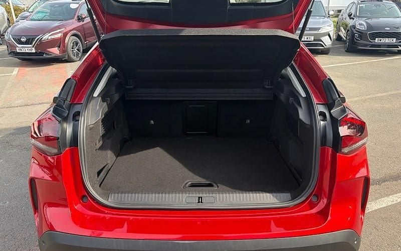 Used Citroën C4 PureTech 131 HP (96 kW) 2023 Red SUV