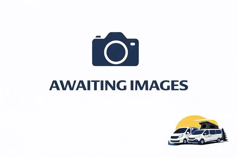 Usado Ford Transit Trend 130 CV (95 kW) 2022 Gris