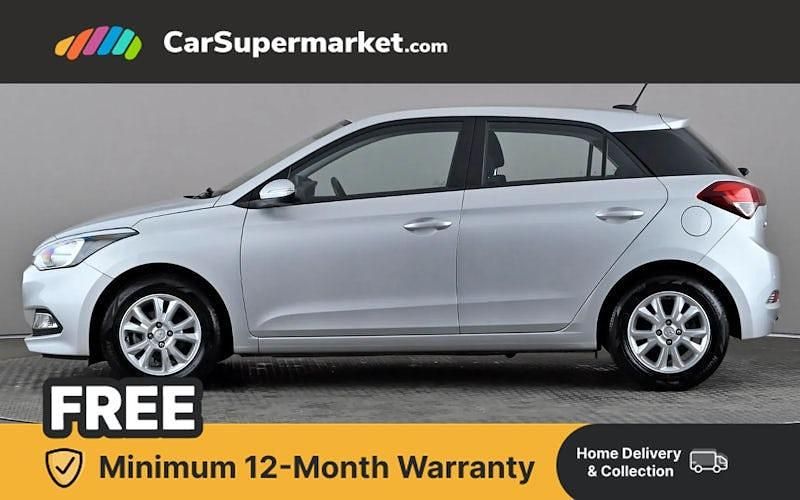 Used Hyundai i20 SE 84 HP (61 kW) 2017 Silver Hatchback