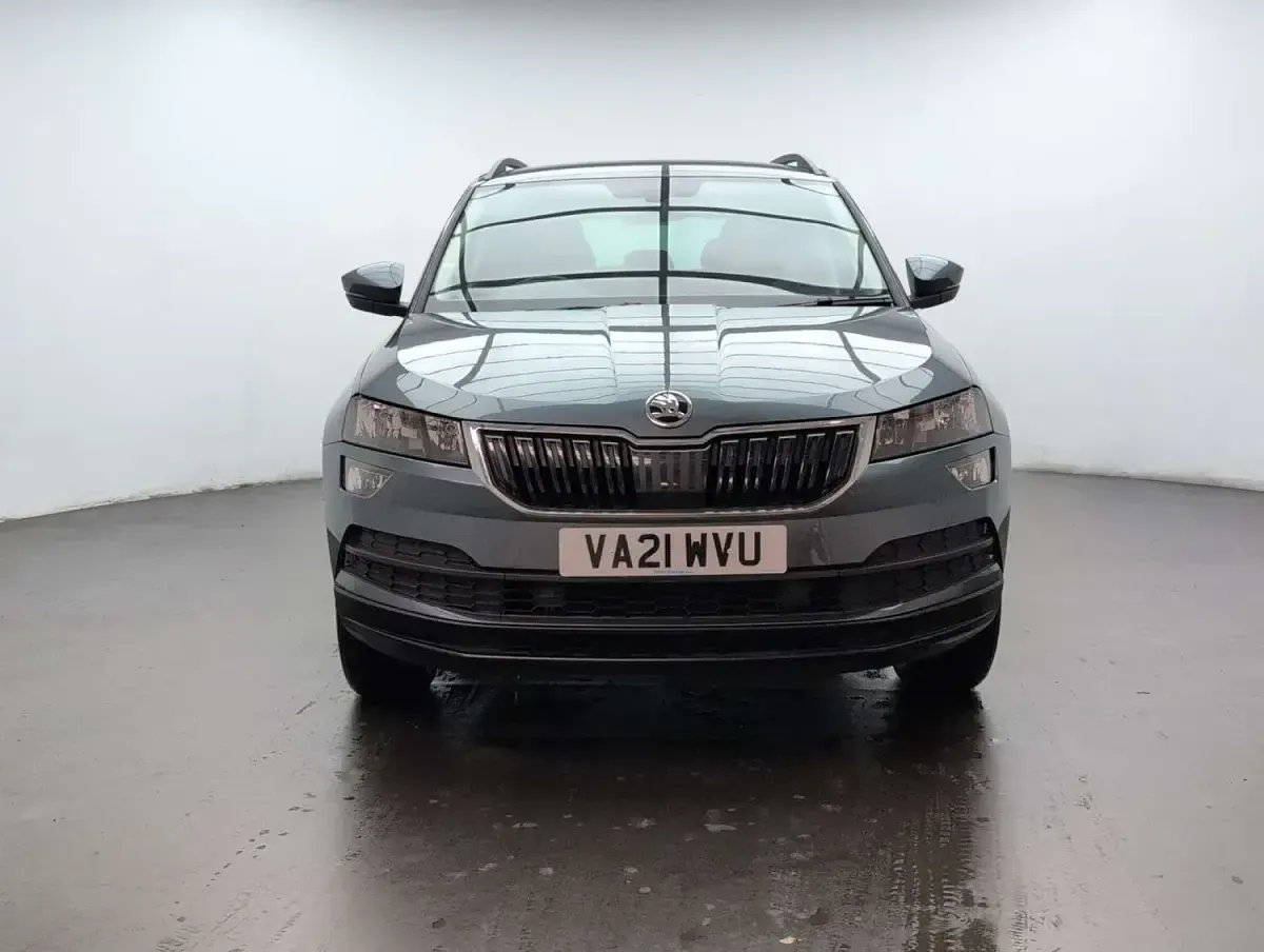 Used Skoda Karoq SE Technology 150 HP (110 kW) 2021 Grey SUV